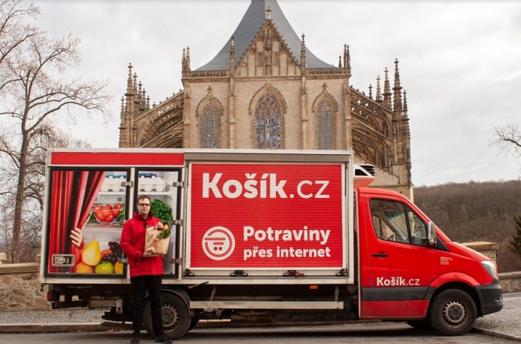 Stačí otevřít dveře a nechat si nákup donést.